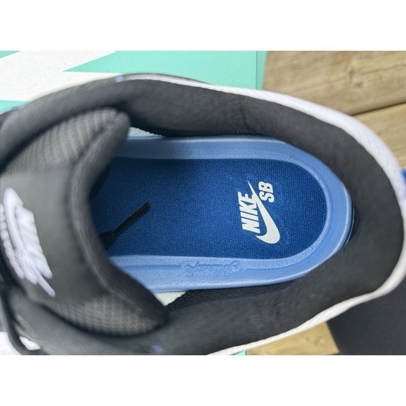 New- Nike SB Alleyoop Size US 10, EU44White Royal Blue Skate Shoes New In Box - Picture 2 of 8